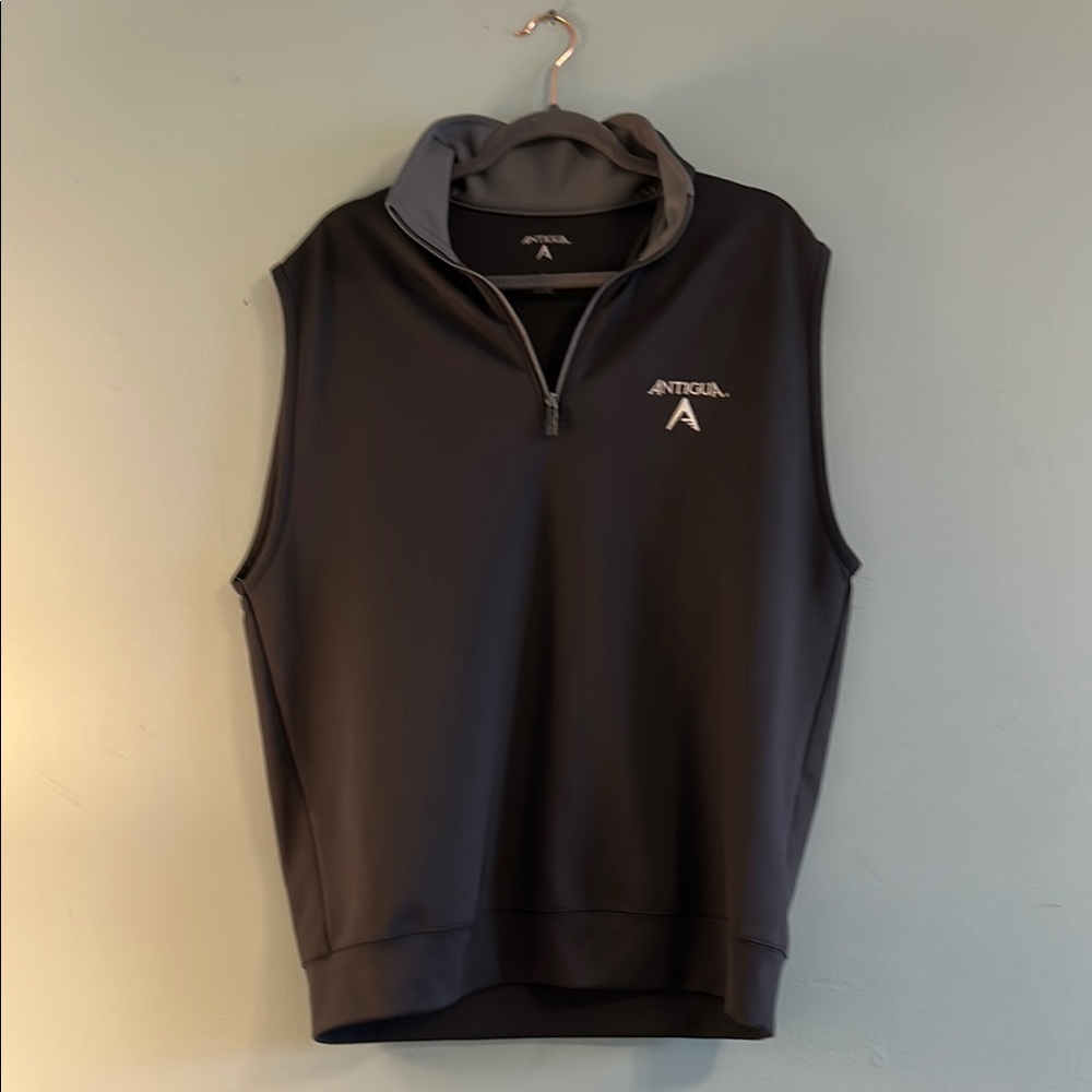 Men’s Antigua Golf Vest
